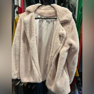 Size small-light pink